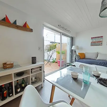 Hb150-004 Cab - 4 Personnes- Ile De Noirmoutier * L'Herbaudiere