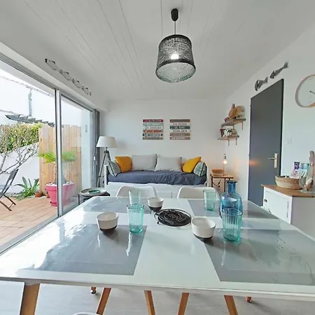 Hb150-004 Cab - 4 Personnes- Ile De Noirmoutier * L'Herbaudiere