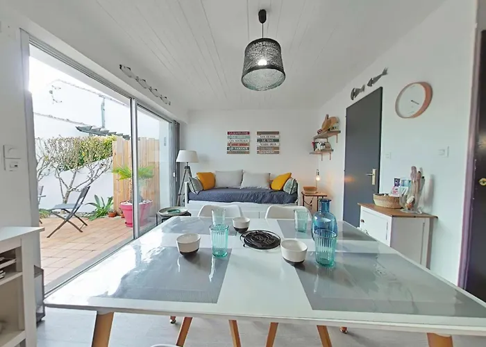 Hb150-004 Cab - 4 Personnes- Ile De Noirmoutier * L'Herbaudiere